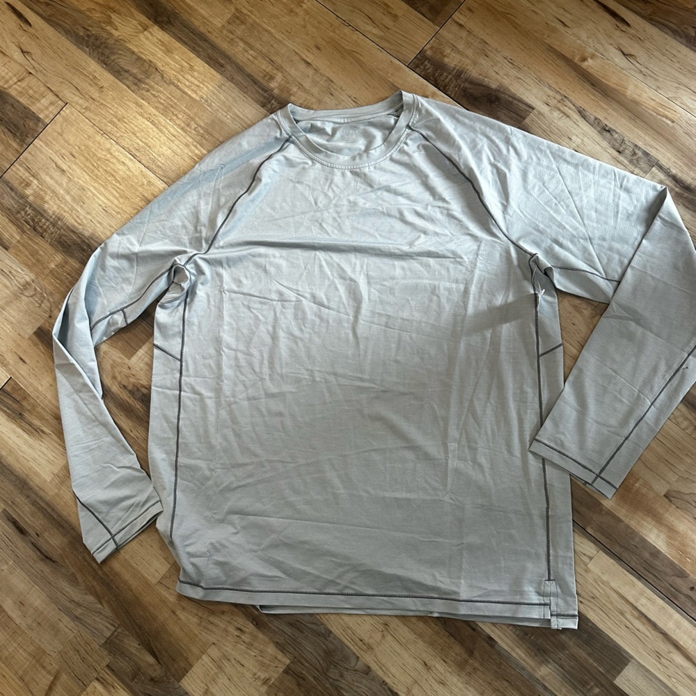 Men's Gray Long Sleeve Shirt